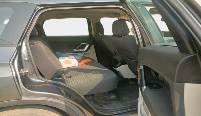 2021 Tata Safari XM, Diesel, Manual, 57,222 km, interior