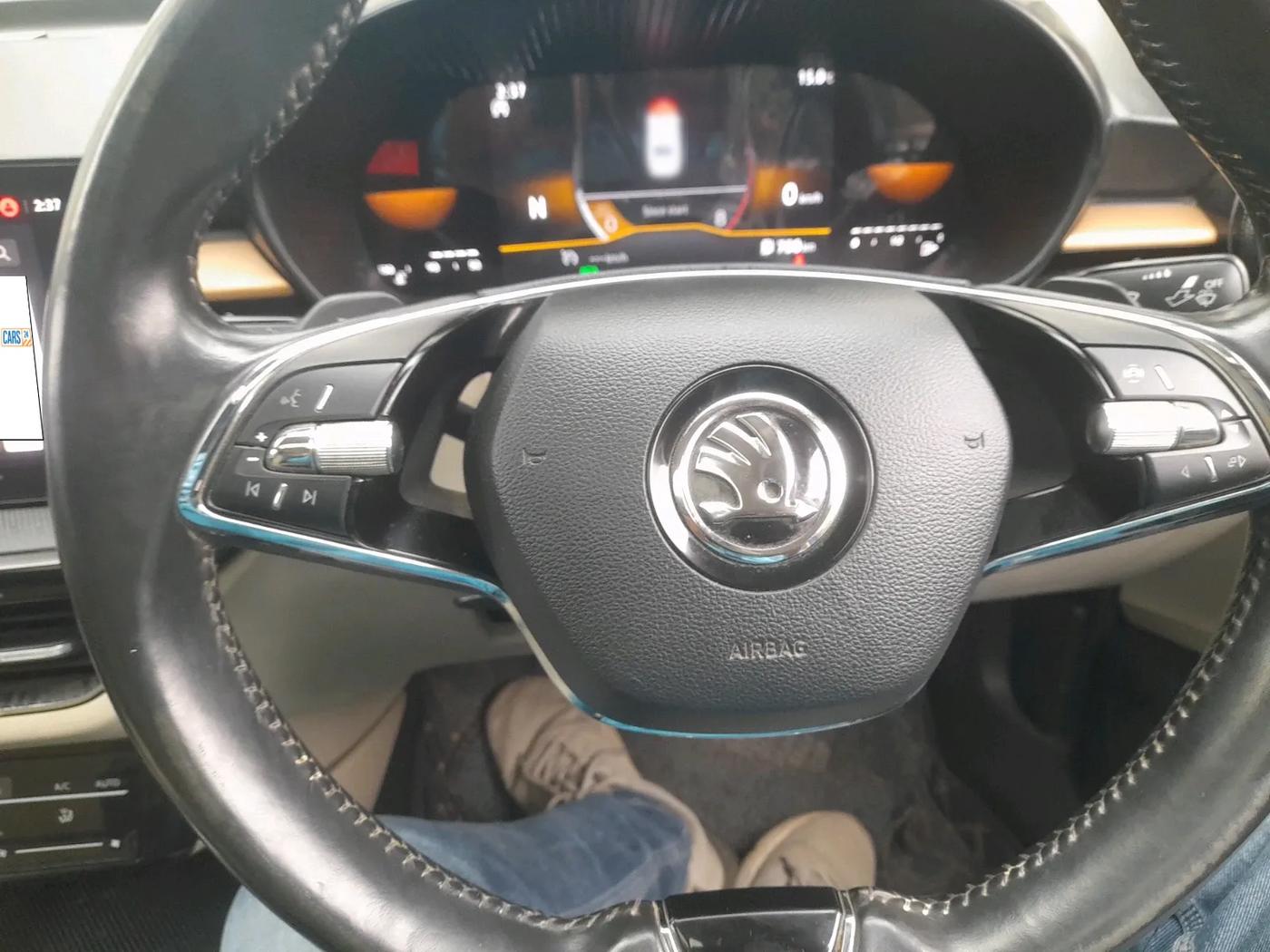 2022 Skoda SLAVIA STYLE 1.0L TSI AT, Petrol, Automatic, 91,717 km, interior