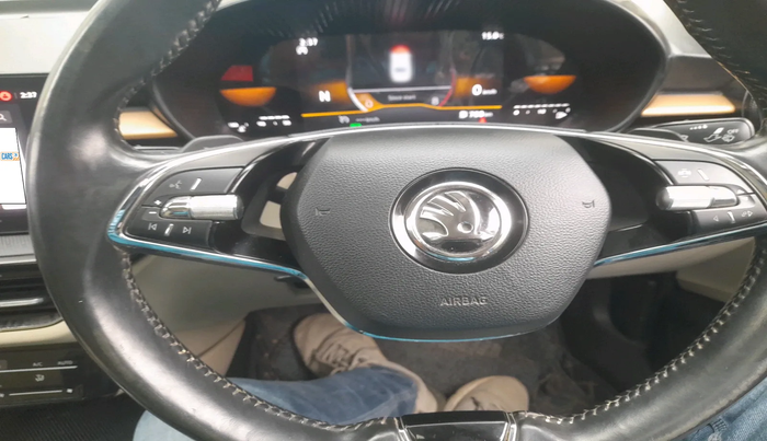 2022 Skoda SLAVIA STYLE 1.0L TSI AT, Petrol, Automatic, 91,717 km, interior