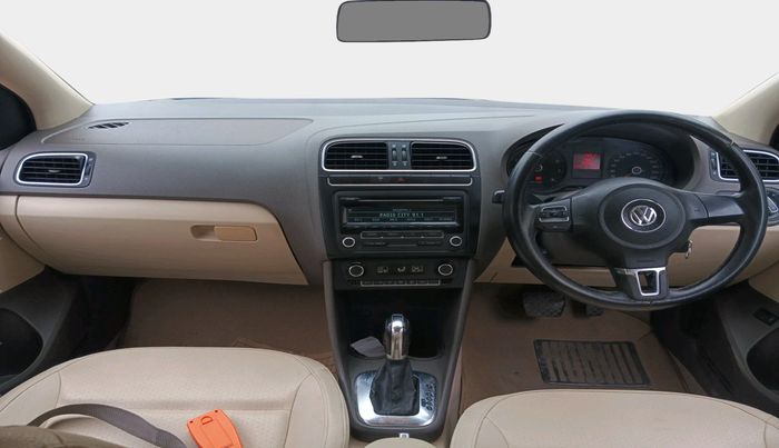 2012 Volkswagen Vento HIGHLINE PETROL AT, Petrol, Automatic, 80,530 km, interior