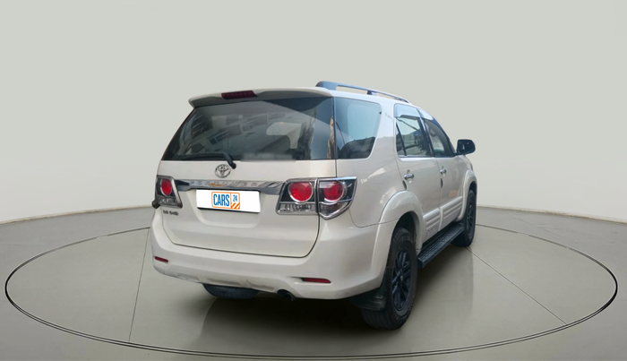 2016 Toyota Fortuner 3.0 4X2 MT, Diesel, Manual, 3,22,218 km, exterior