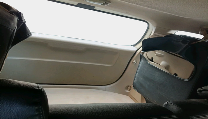 2016 Toyota Fortuner 3.0 4X2 MT, Diesel, Manual, 3,22,218 km, interior