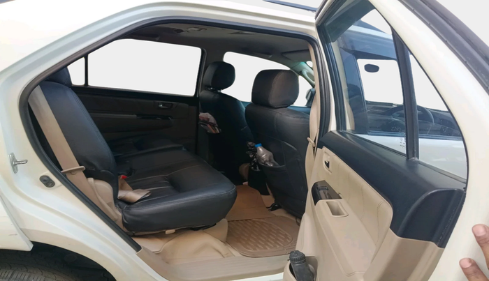 2016 Toyota Fortuner 3.0 4X2 MT, Diesel, Manual, 3,22,218 km, interior