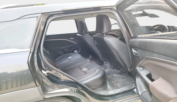 2025 Maruti BREZZA ZXI S-CNG, Petrol, Manual, 27,648 km, interior