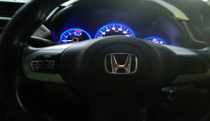 2017 Honda Amaze 1.5L I-DTEC SX, Diesel, Manual, 1,26,627 km, interior