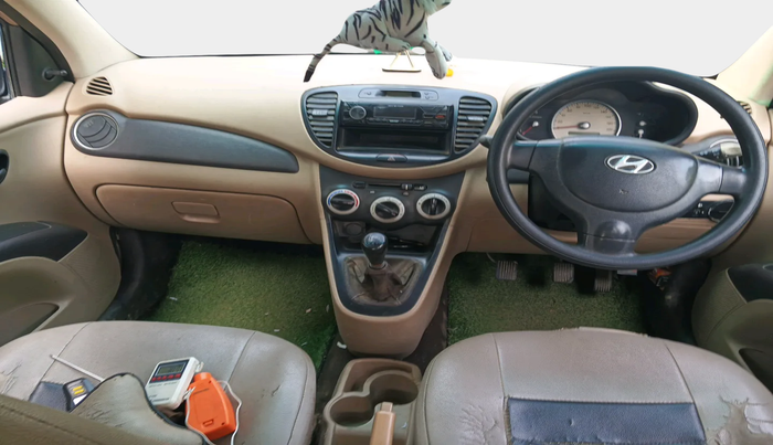 2010 Hyundai i10 MAGNA 1.2, Petrol, Manual, 1,84,236 km, interior