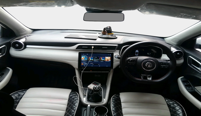 2023 MG ASTOR SMART 1.5 MT, Petrol, Manual, 18,692 km, interior