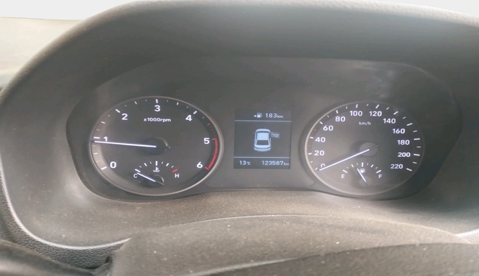 2018 Hyundai Verna 1.6 SX (O) CRDI MT, Diesel, Manual, 1,23,587 km, interior