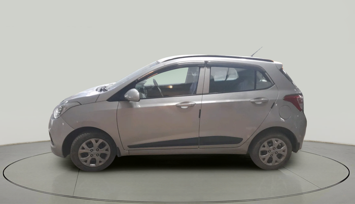 2016 Hyundai Grand i10 SPORTZ 1.2 KAPPA VTVT, Petrol, Manual, 35,668 km, exterior