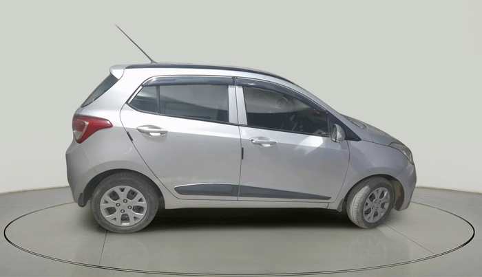 2016 Hyundai Grand i10 SPORTZ 1.2 KAPPA VTVT, Petrol, Manual, 35,668 km, exterior