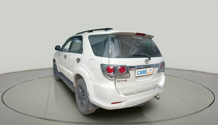 2015 Toyota Fortuner 3.0 4X2 MT, Diesel, Manual, 54,321 km, exterior
