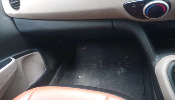 2015 Hyundai Grand i10 MAGNA 1.1 CRDI, Diesel, Manual, 90,043 km, interior