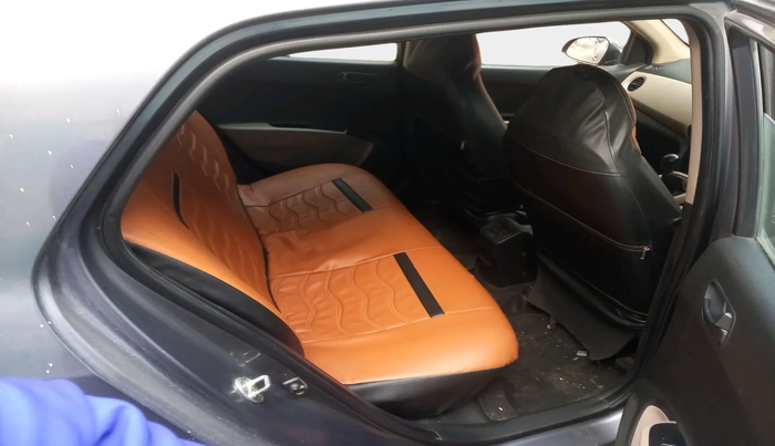 2015 Hyundai Grand i10 MAGNA 1.1 CRDI, Diesel, Manual, 90,043 km, interior