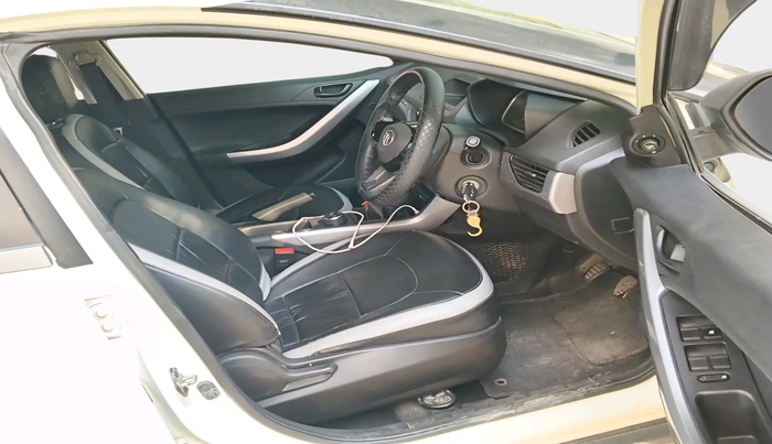 2021 Tata NEXON XM PETROL, Petrol, Manual, 84,785 km, interior