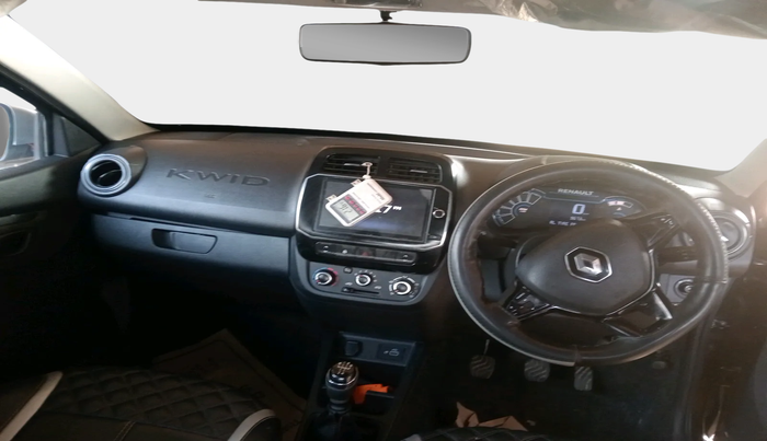 2023 Renault Kwid RXT 1.0, Petrol, Manual, 9,673 km, interior