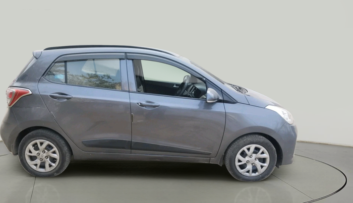 2017 Hyundai Grand i10 SPORTZ (O) 1.2 KAPPA VTVT, Petrol, Manual, 1,06,273 km, exterior