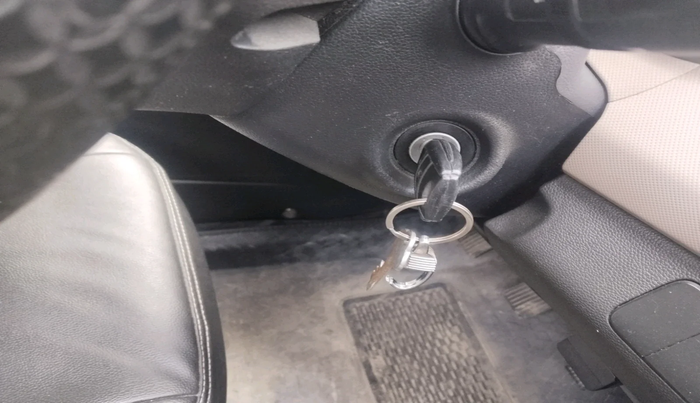 2017 Hyundai Grand i10 SPORTZ (O) 1.2 KAPPA VTVT, Petrol, Manual, 1,06,273 km, interior