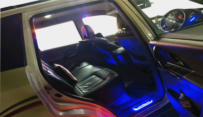 2013 Mahindra XUV500 W8, Diesel, Manual, 85,550 km, interior