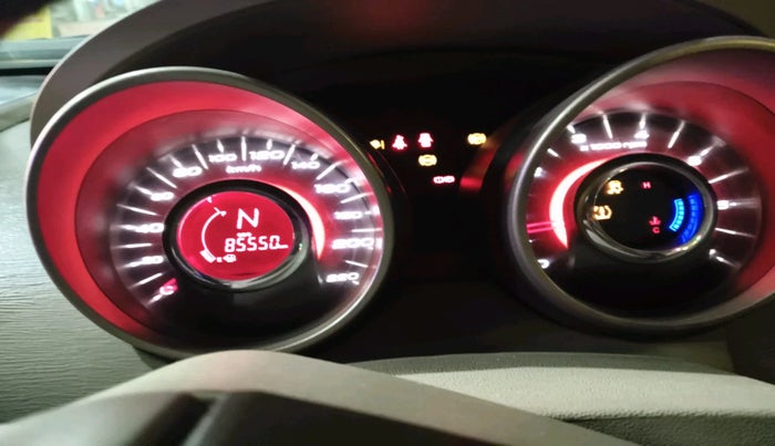 2013 Mahindra XUV500 W8, Diesel, Manual, 85,550 km, interior