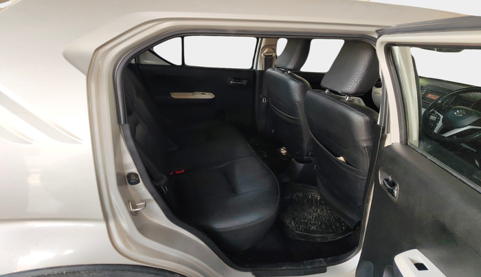 2017 Maruti IGNIS ZETA 1.2, Petrol, Manual, 54,096 km, interior