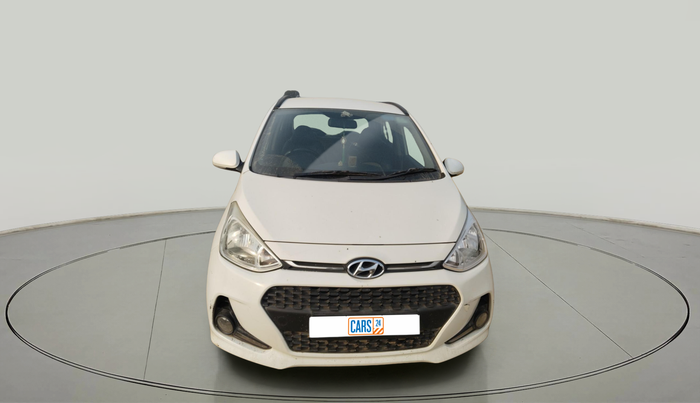 2017 Hyundai Grand i10 SPORTZ (O) AT 1.2 KAPPA VTVT, Petrol, Automatic, 79,637 km, exterior