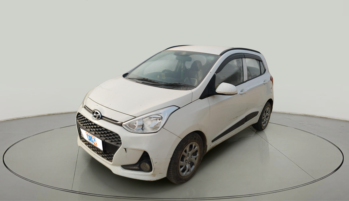 2017 Hyundai Grand i10 SPORTZ (O) AT 1.2 KAPPA VTVT, Petrol, Automatic, 79,637 km, exterior
