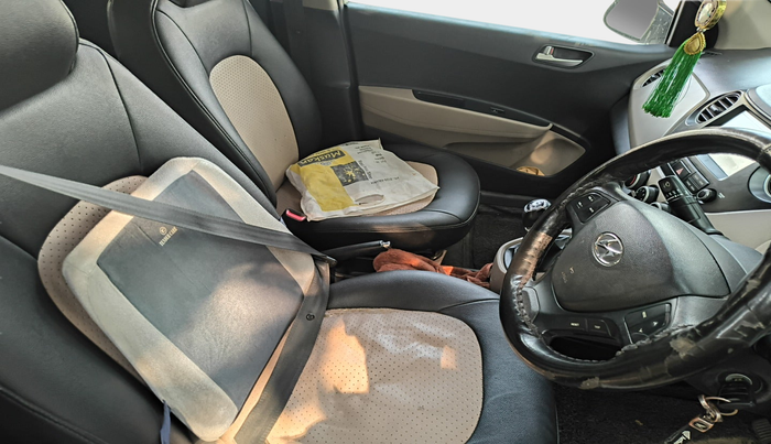 2017 Hyundai Grand i10 SPORTZ (O) AT 1.2 KAPPA VTVT, Petrol, Automatic, 79,637 km, interior