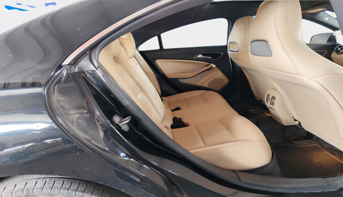 2018 Mercedes Benz CLA Class CLA 200D URBAN SPORT, Diesel, Automatic, 74,446 km, interior