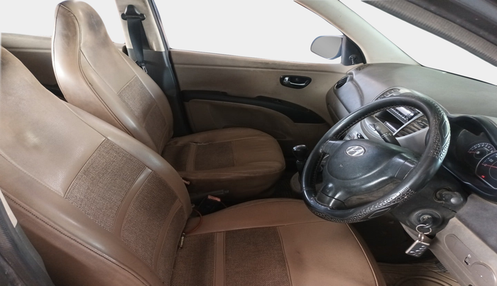 2011 Hyundai i10 MAGNA 1.1, Petrol, Manual, 1,59,297 km, interior