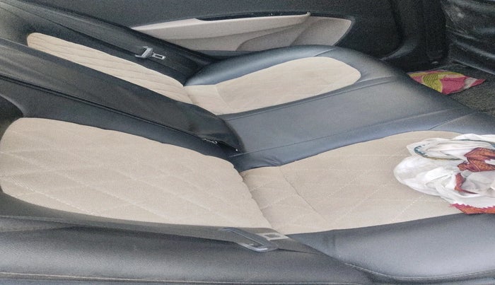 2016 Hyundai Xcent SX 1.2, Petrol, Manual, 87,306 km, interior