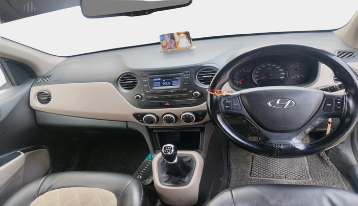 2016 Hyundai Xcent SX 1.2, Petrol, Manual, 87,306 km, interior