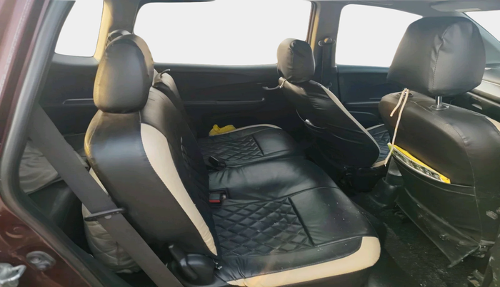 2016 Honda BR-V 1.5L I- DTEC V, Diesel, Manual, 1,28,862 km, interior