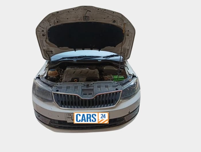 2018 Skoda Rapid AMBITION 1.5 TDI, Diesel, Manual, 2,00,001 km, exterior