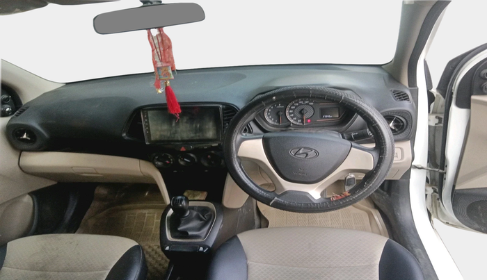 2022 Hyundai NEW SANTRO ERA EXECUTIVE, Petrol, Manual, 27,245 km, interior