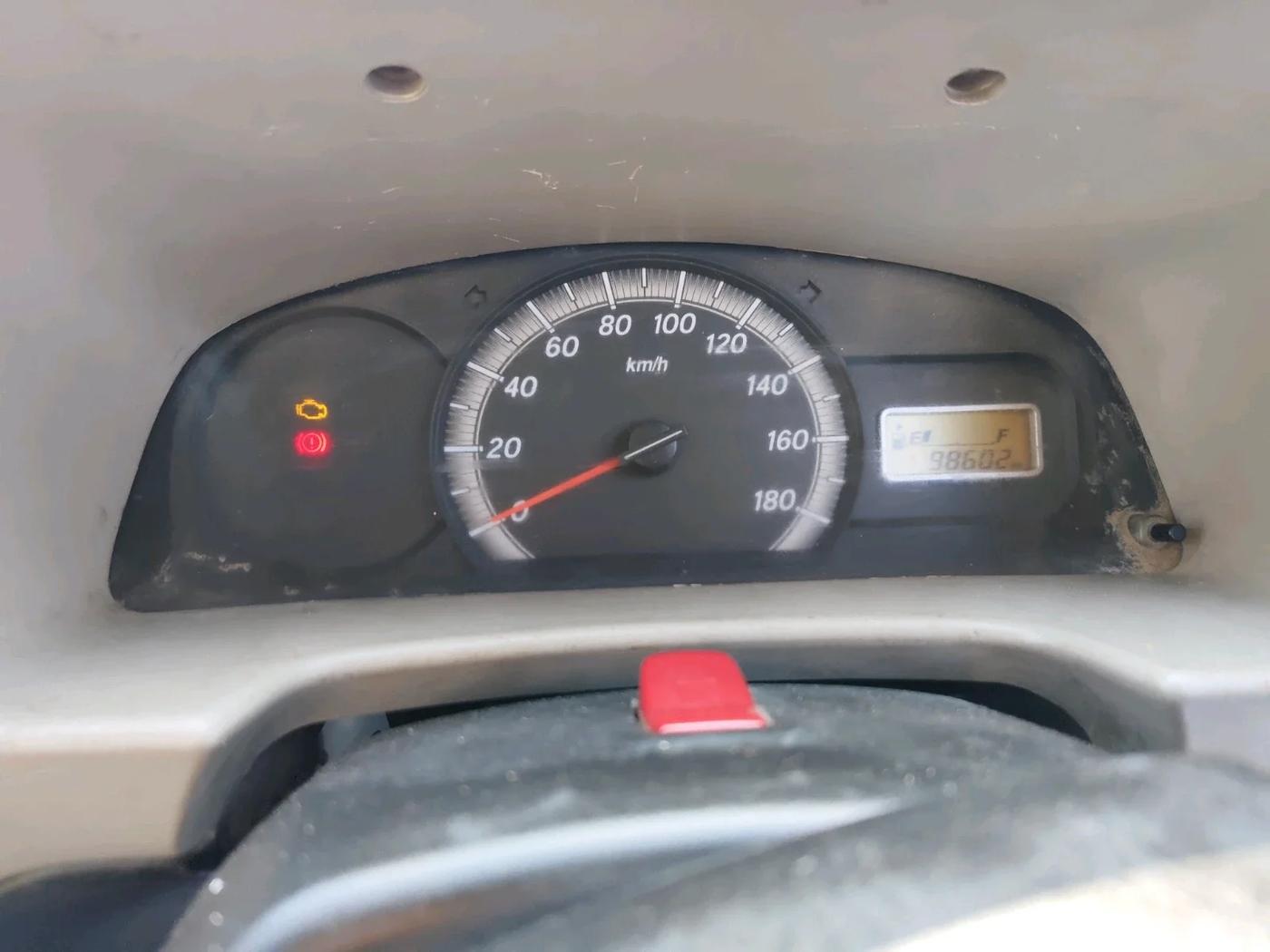 2018 Maruti Eeco 5 STR WITH A/C+HTR, CNG, Manual, 99,000 km, interior