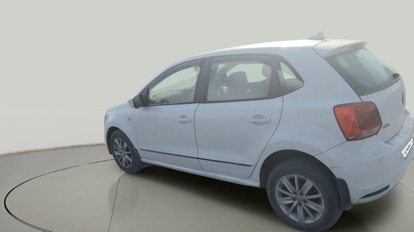 2016 Volkswagen Polo HIGHLINE1.2L, Petrol, Manual, 80,175 km, exterior