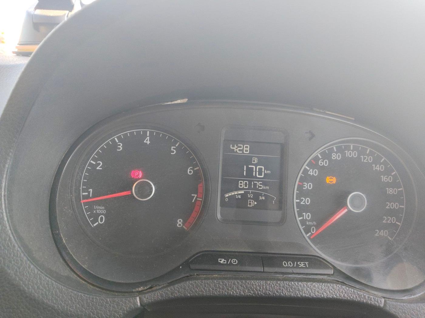 2016 Volkswagen Polo HIGHLINE1.2L, Petrol, Manual, 80,175 km, interior