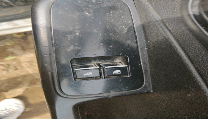 2017 Tata Zest XE 75PS DIESEL, Diesel, Manual, 2,27,778 km, interior