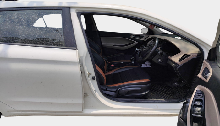 2017 Hyundai Elite i20 SPORTZ 1.4 CRDI, Diesel, Manual, 1,20,073 km, interior