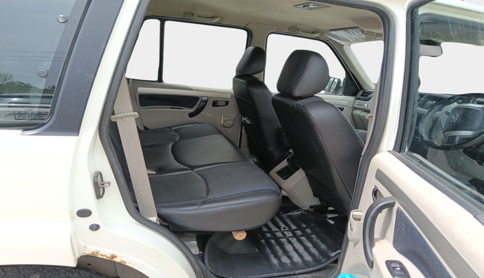 2020 Mahindra Scorpio S11 2WD, Diesel, Manual, 1,62,259 km, interior