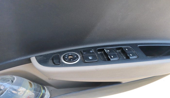 2014 Hyundai Xcent SX 1.1 CRDI (O), Diesel, Manual, 92,300 km, interior