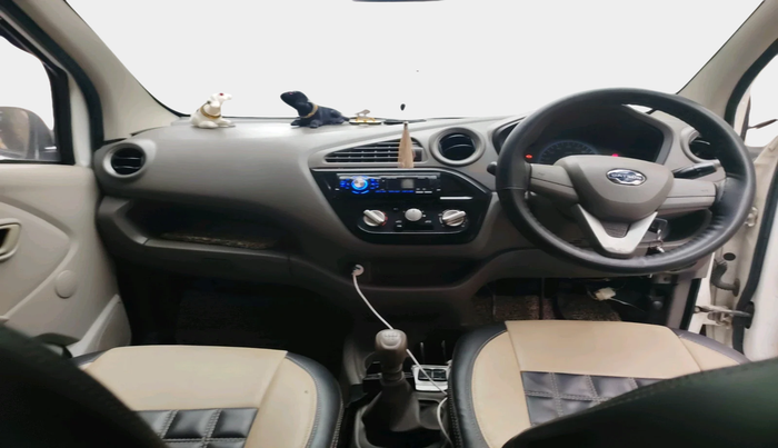 2016 Datsun Redi Go T (O), Petrol, Manual, 67,949 km, interior
