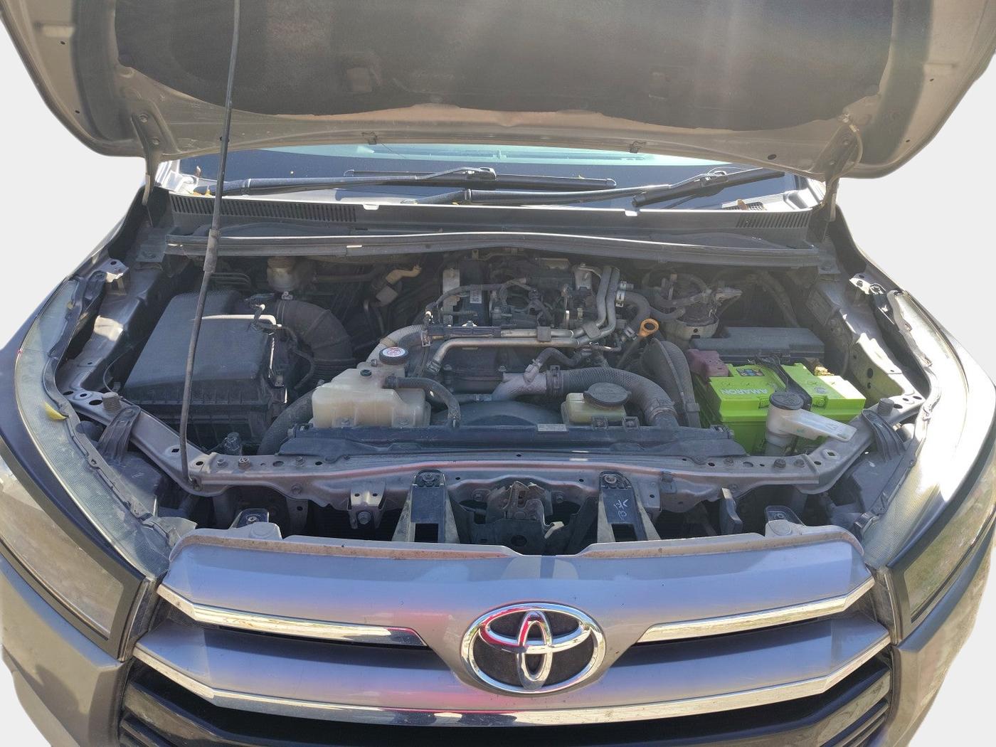 2017 Toyota Innova Crysta 2.4 GX 7 STR, Diesel, Manual, 96,040 km, exterior