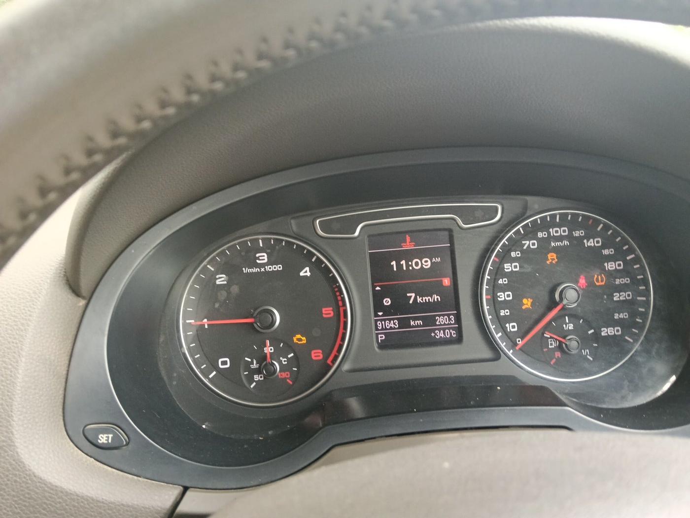 2012 Audi Q3 2.0 QUATTRO TDI AT, Diesel, Automatic, 92,000 km, interior