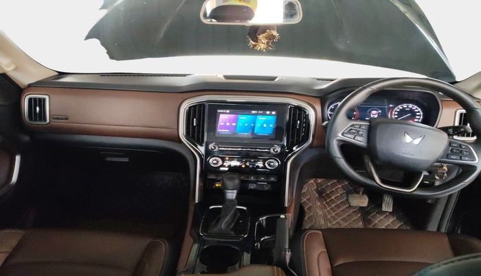 2024 Mahindra SCORPIO-N Z8 Select Diesel AT 2WD, Diesel, Automatic, 43,133 km, interior