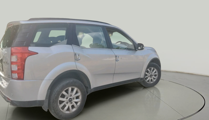 2018 Mahindra XUV500 W10 AT, Diesel, Automatic, 42,545 km, exterior