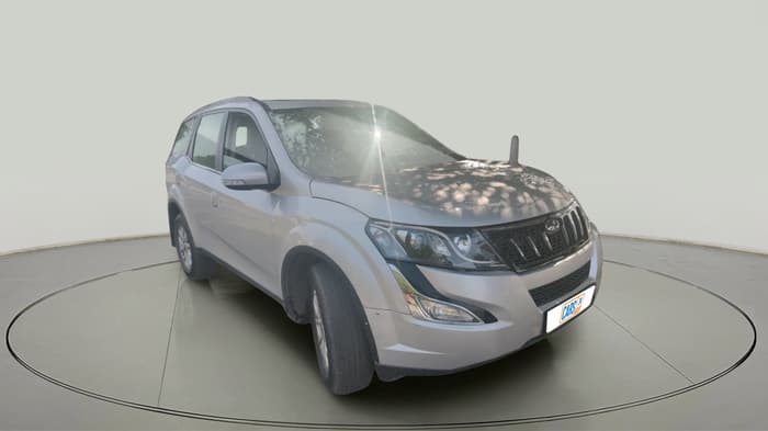 2018 Mahindra XUV500 W10 AT, Diesel, Automatic, 42,545 km, exterior