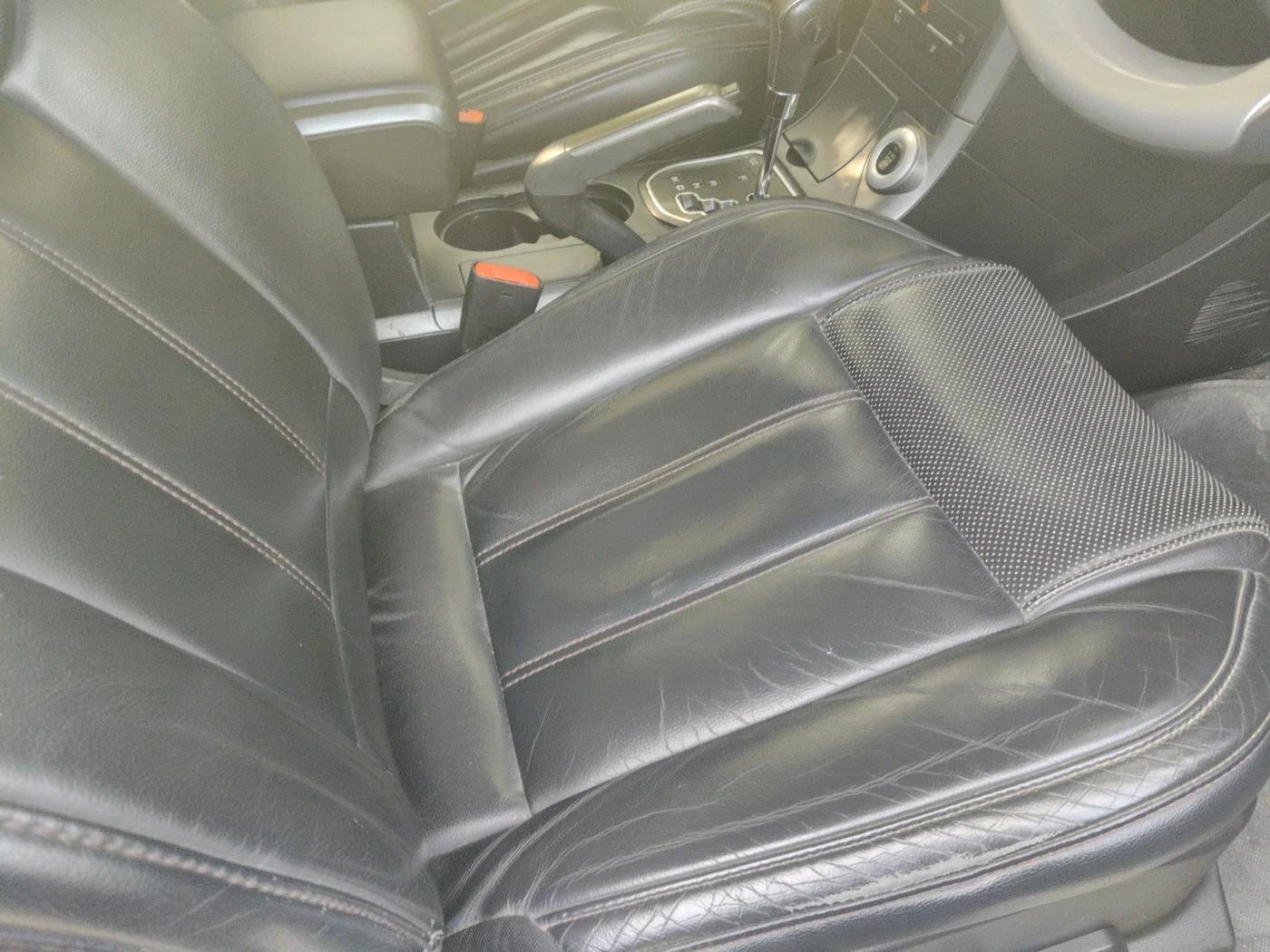 2018 Mahindra XUV500 W10 AT, Diesel, Automatic, 42,545 km, interior
