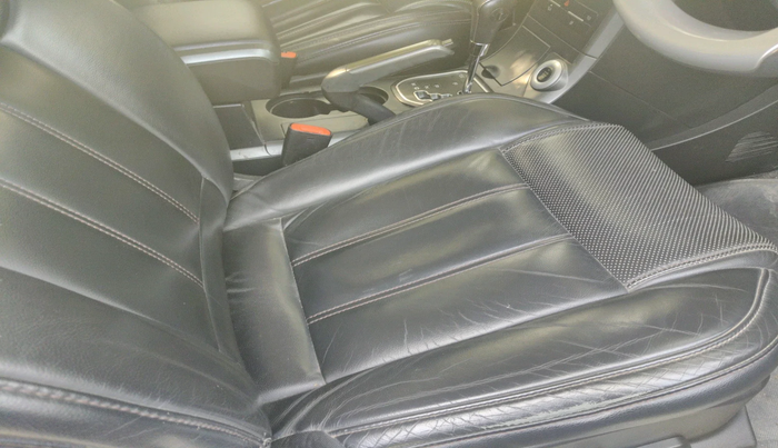 2018 Mahindra XUV500 W10 AT, Diesel, Automatic, 42,545 km, interior