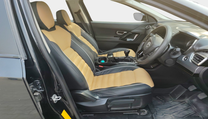 2021 Tata Harrier XT PLUS 2.0L KRYOTEC, Diesel, Manual, 1,84,387 km, interior